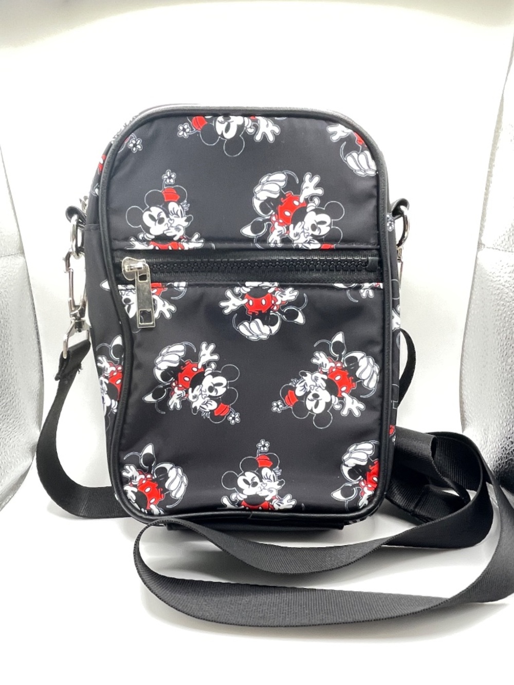 Bioworld Disney Mickey & Minnie Mouse Crossbody Camera Style Bag Purse